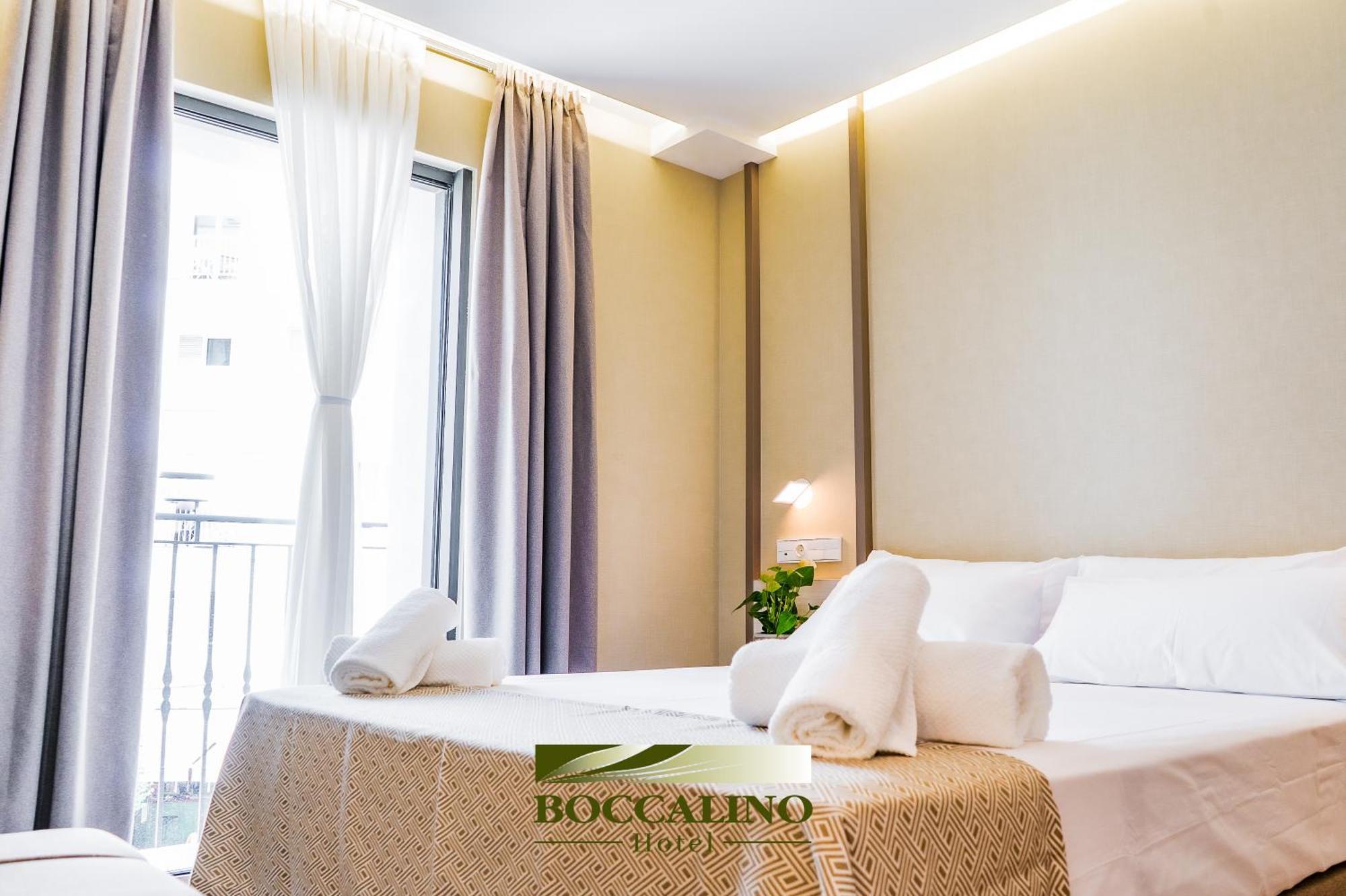 Hotel Boccalino Сиджес Экстерьер фото