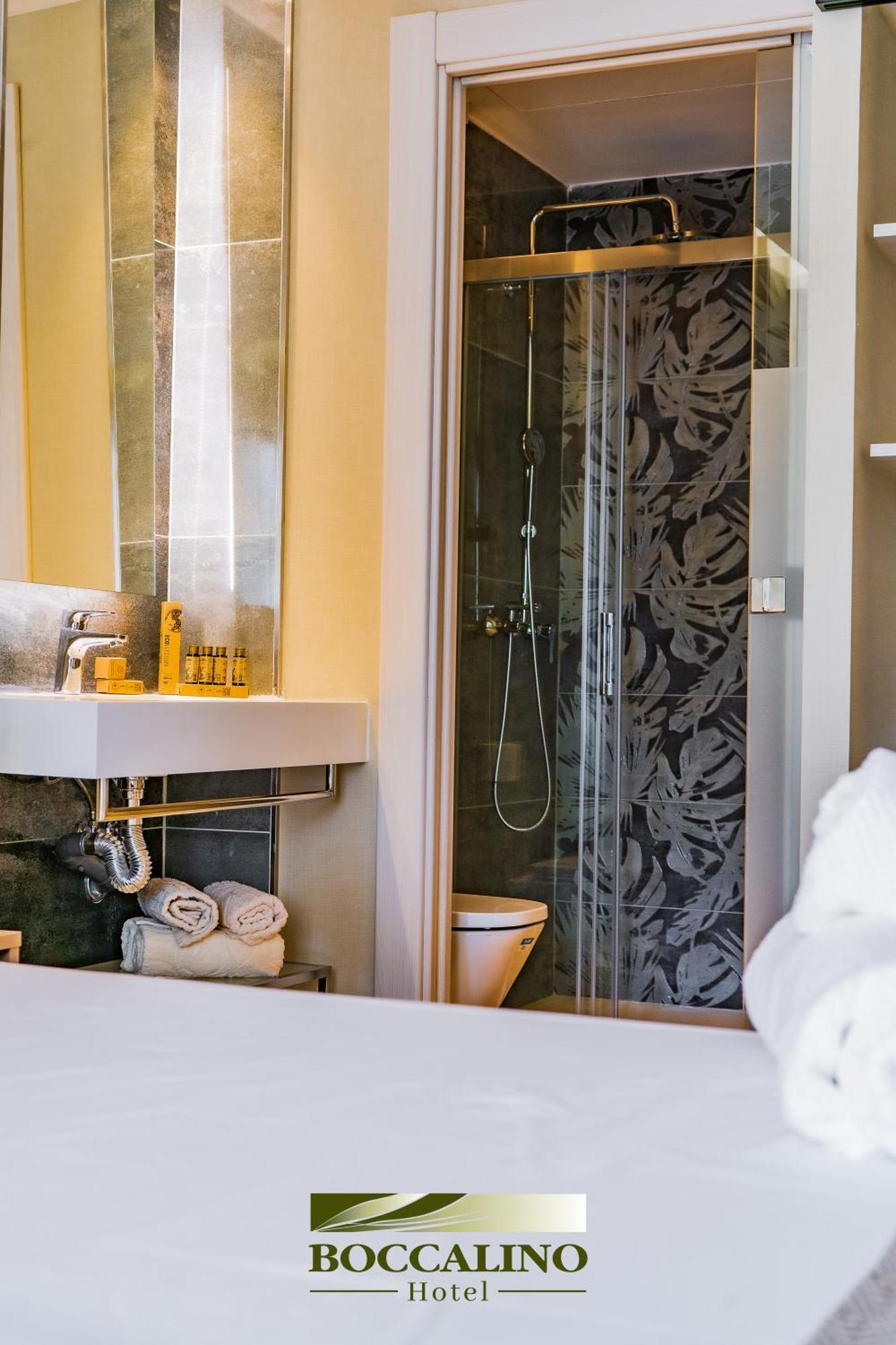 Hotel Boccalino Сиджес Экстерьер фото